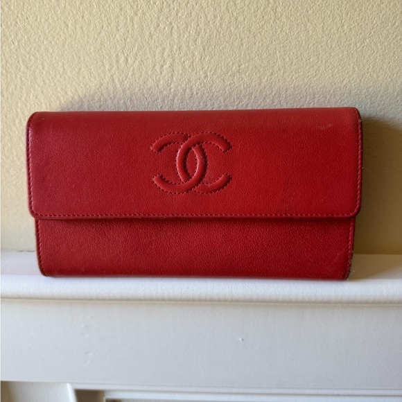Chanel Red Leather Wallet - Picture 1 of 6
